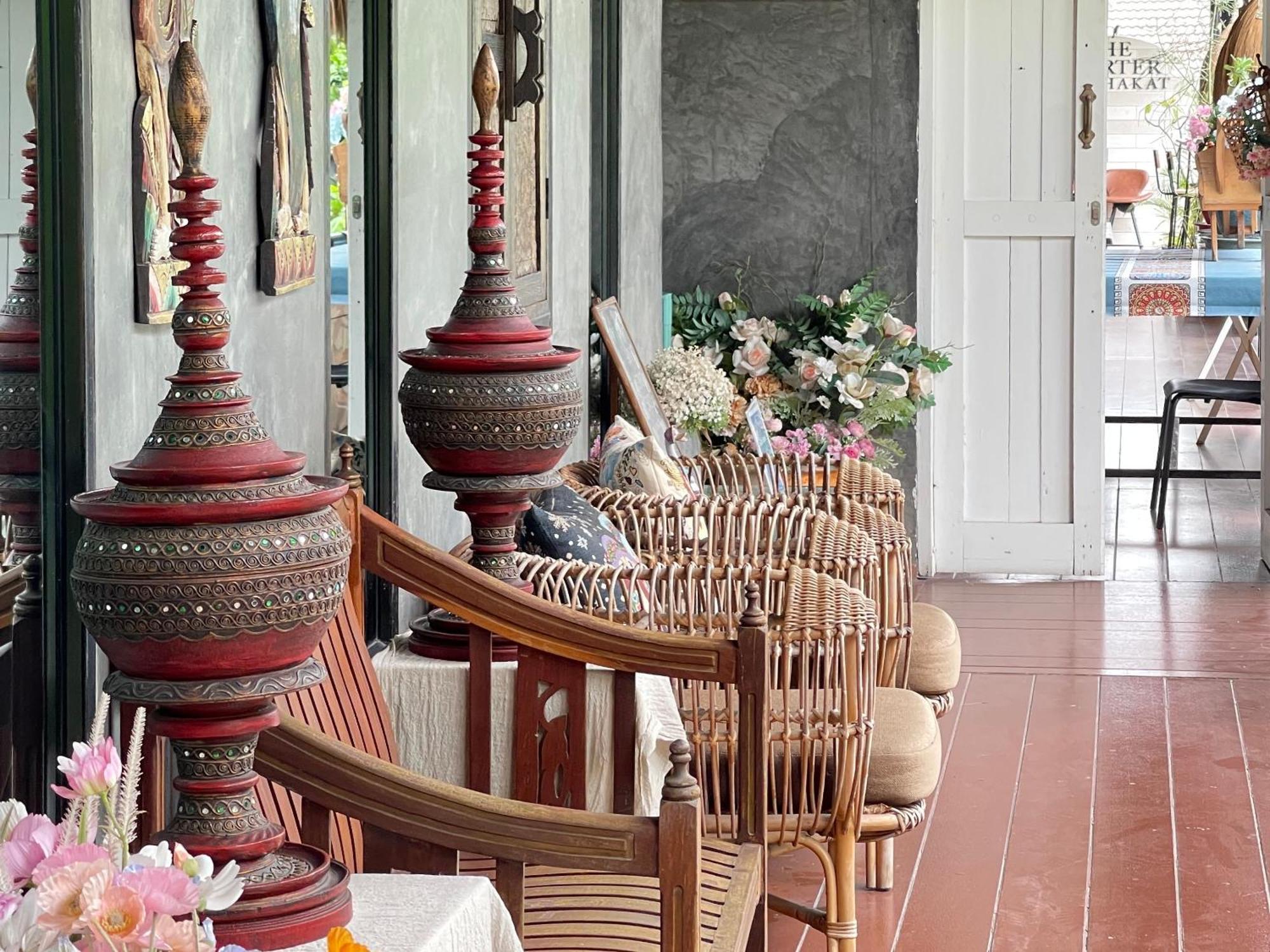 The Quarter Wutthakat Apartment Bangkok Exterior photo